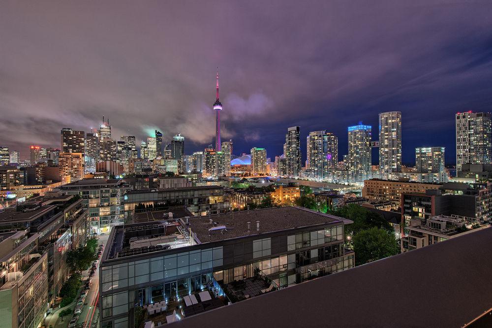 1 Hotel Toronto Skyline billede